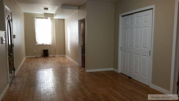 3 bedrooms apartment for rent in Astoria - Queens, New York