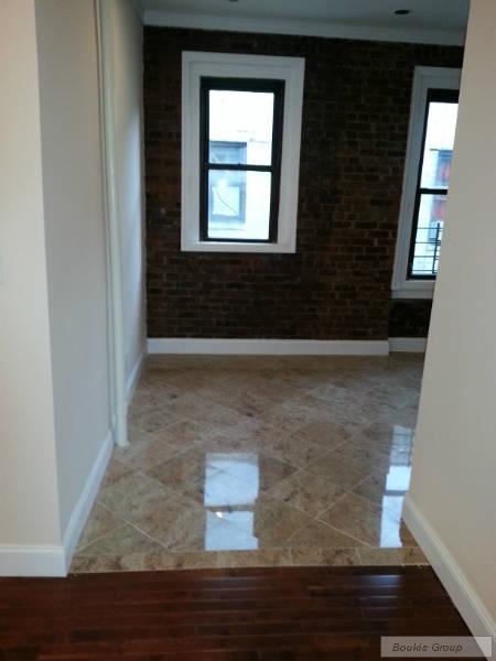 3 bedrooms apartment for rent in Astoria - Queens, New York