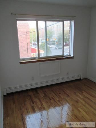 3 bedrooms apartment for rent in Astoria - Queens, New York