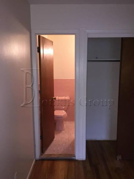 3 bedrooms apartment for rent in Astoria - Queens, New York