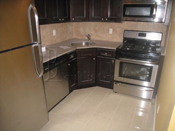 2 bedrooms apartment for rent in Astoria - Queens, New York