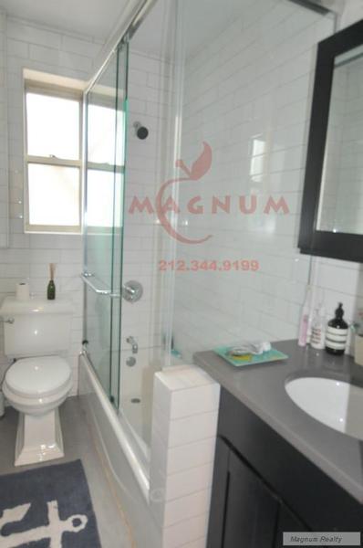 2 bedrooms apartment for rent in West Village - Manhattan, New York