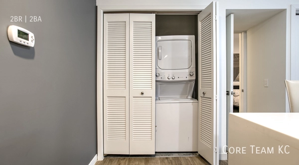 2 bedrooms apartment for rent in Armour Hills - KCMO, Kansas City