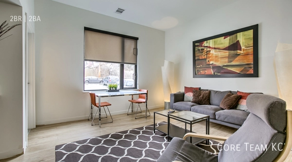 2 bedrooms apartment for rent in Armour Hills - KCMO, Kansas City