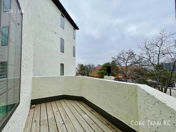 1 bedroom apartment for rent in Armour Hills - KCMO, Kansas City