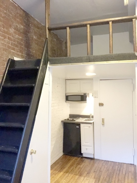 Studio Apartment for rent in Midtown West - Manhattan, New York
