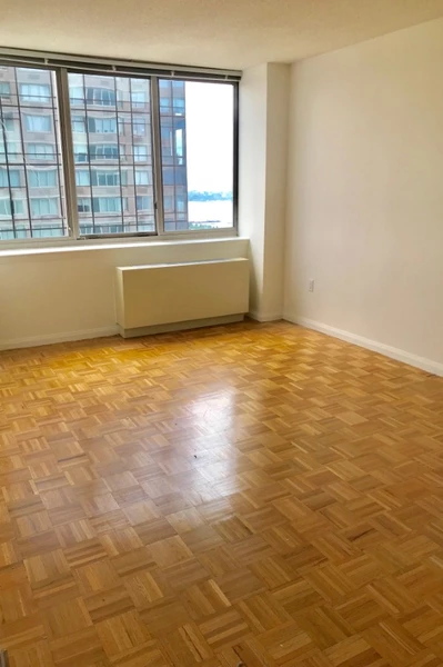 4 bedrooms apartment for rent in Midtown West - Manhattan, New York