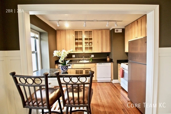 2 bedrooms apartment for rent in Armour Hills - KCMO, Kansas City