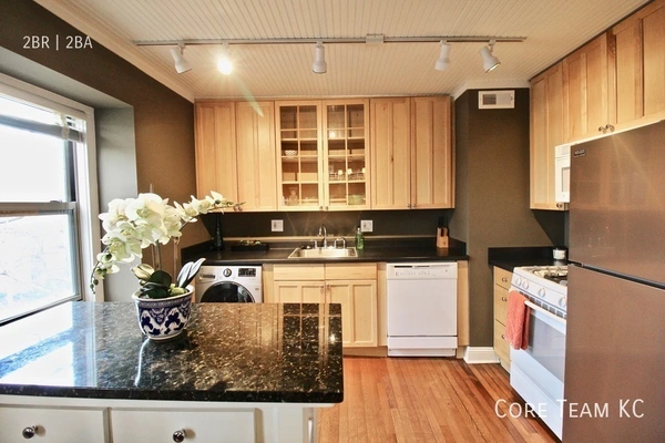 2 bedrooms apartment for rent in Armour Hills - KCMO, Kansas City