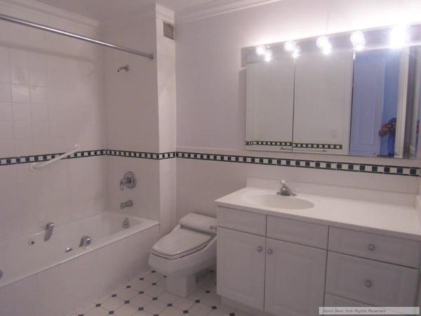 3 bedrooms apartment for rent in Upper East Side - Manhattan, New York