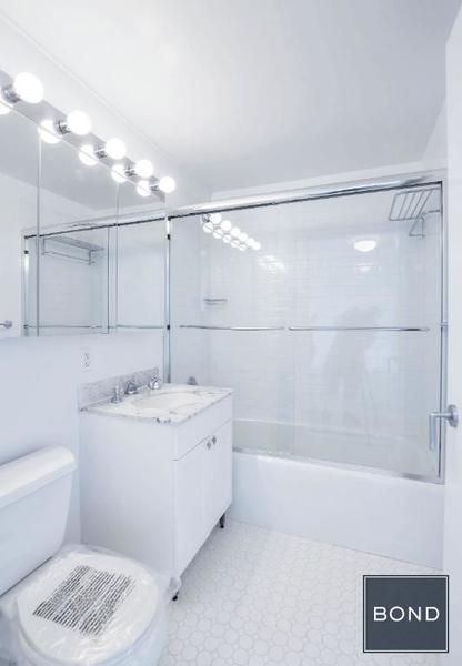 2 bedrooms apartment for rent in LIC - Queens, New York