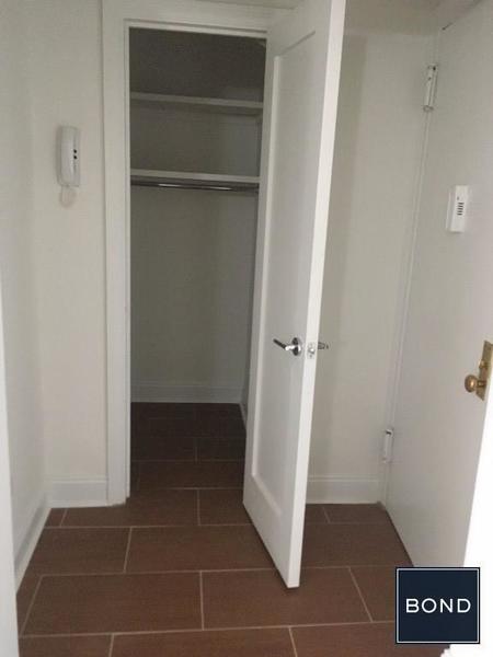 Studio Apartment for rent in Brooklyn Heights - Brooklyn, New York