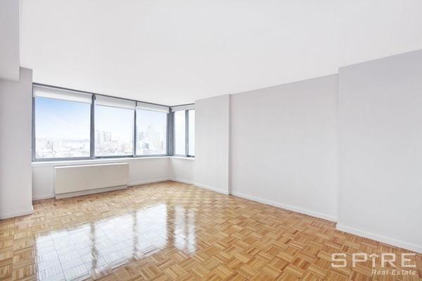 2 bedrooms apartment for rent in Midtown West - Manhattan, New York