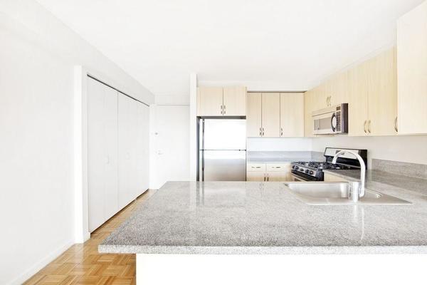 2 bedrooms apartment for rent in Midtown West - Manhattan, New York