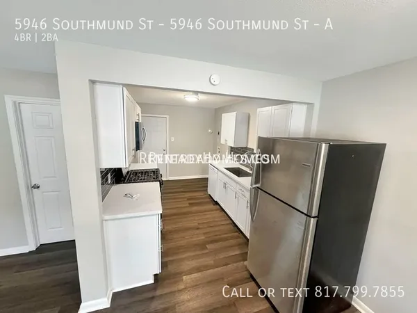 4 bedrooms apartment for rent in Ost / South Union - Inner Loop, Houston