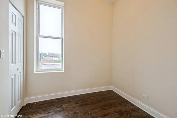 3 bedrooms apartment for rent in Hermosa - Northwest Side, Chicago