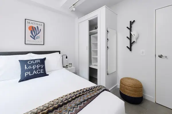 Coliving in East Village - Manhattan, New York