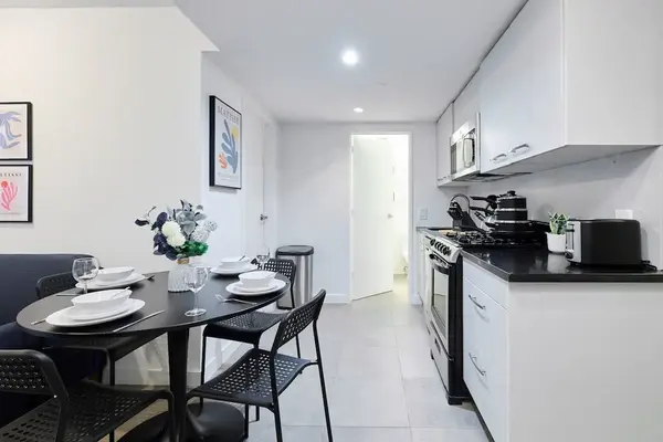 Coliving in East Village - Manhattan, New York