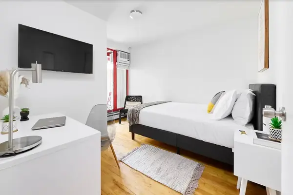 Coliving in East Village - Manhattan, New York