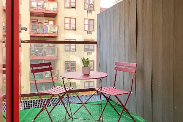 Coliving in East Village - Manhattan, New York