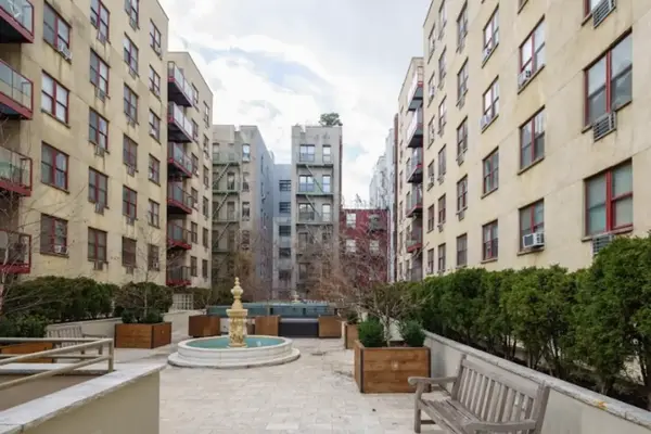 Coliving in East Village - Manhattan, New York