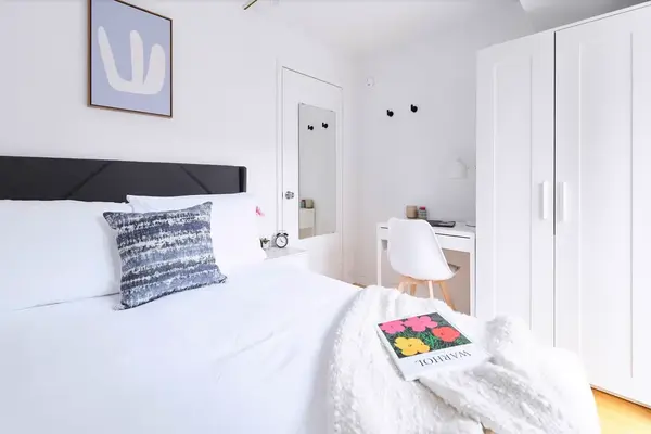 Coliving in East Village - Manhattan, New York