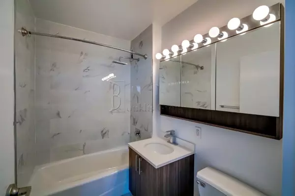 4 bedrooms apartment for rent in Financial District - Manhattan, New York