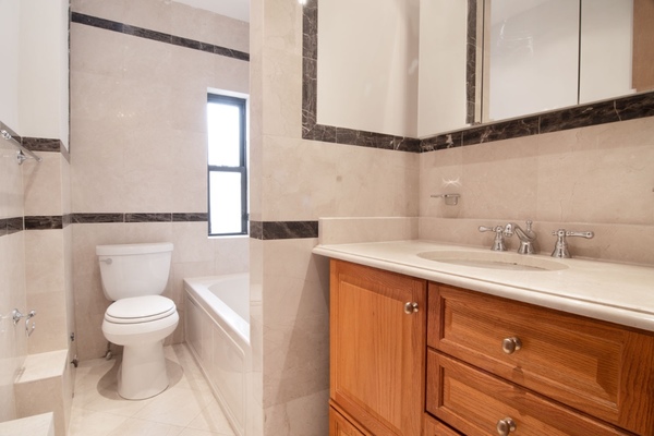 4 bedrooms apartment for rent in Upper West Side - Manhattan, New York