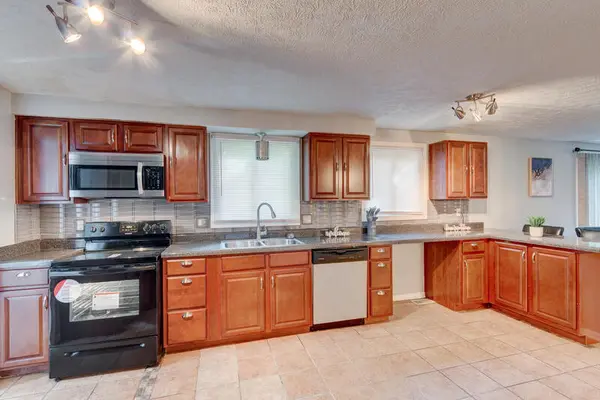 Coliving in Arlington Woods - East Indy, Indianapolis