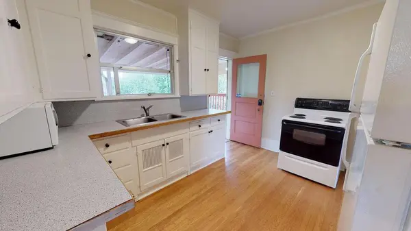 Coliving in Yesler Terrace - Central Seattle, Seattle