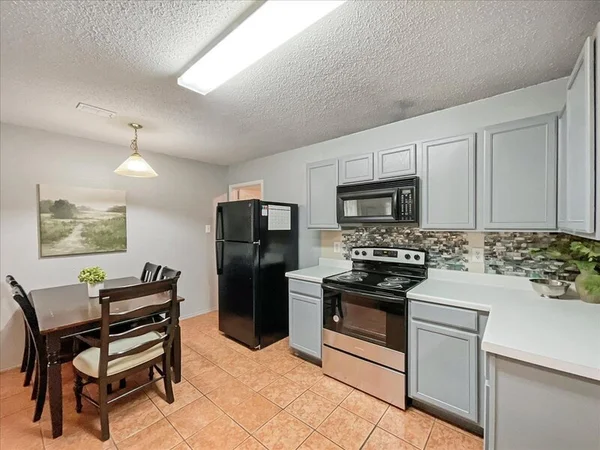 Coliving in Lancaster - Se Dallas, Dallas