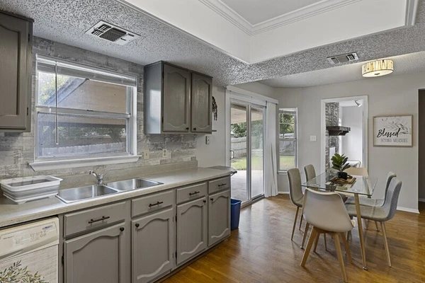 Coliving in Seguin - Outer SATX, San Antonio