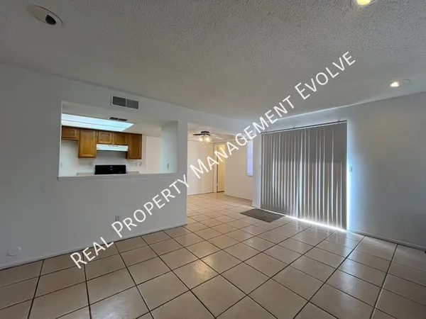 3 bedrooms apartment for rent in Tempe - SE Valley, Phoenix