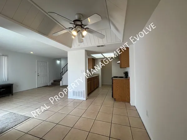3 bedrooms apartment for rent in Tempe - SE Valley, Phoenix
