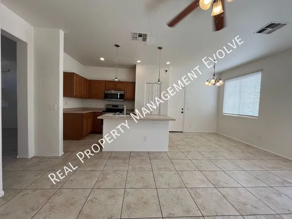4 bedrooms apartment for rent in Estrella - Phoenix, Phoenix