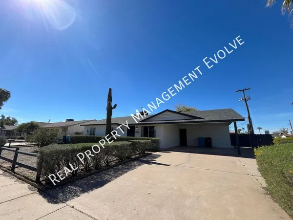 3 bedrooms apartment for rent in Desert View - Phoenix, Phoenix