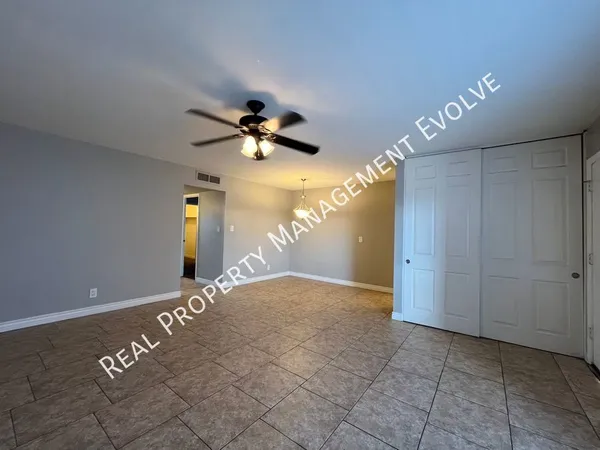 2 bedrooms apartment for rent in Camelback East - Phoenix, Phoenix