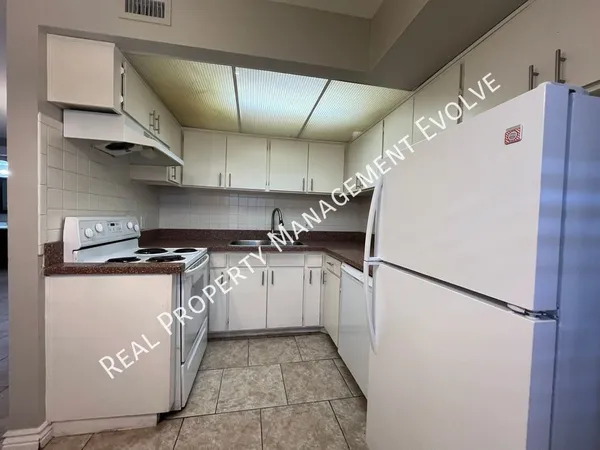2 bedrooms apartment for rent in Camelback East - Phoenix, Phoenix