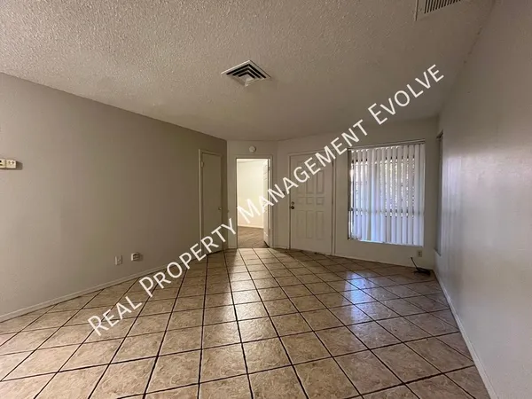 2 bedrooms apartment for rent in Tolleson - SW Valley, Phoenix