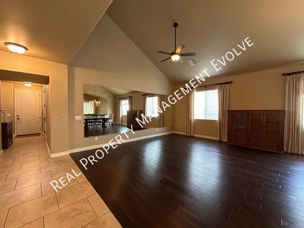 4 bedrooms apartment for rent in Camelback East - Phoenix, Phoenix