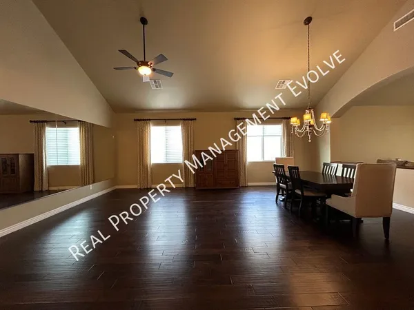 4 bedrooms apartment for rent in Camelback East - Phoenix, Phoenix