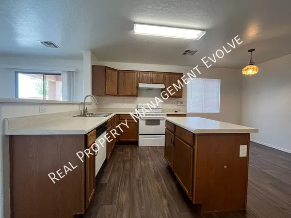 3 bedrooms apartment for rent in Litchfield Park - SW Valley, Phoenix