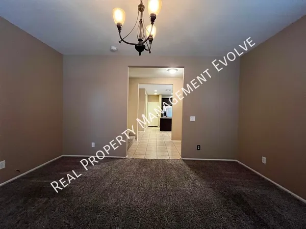 3 bedrooms apartment for rent in Tolleson - SW Valley, Phoenix