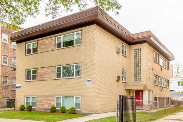 1 bedroom apartment for rent in Albany Park - Far North Side, Chicago