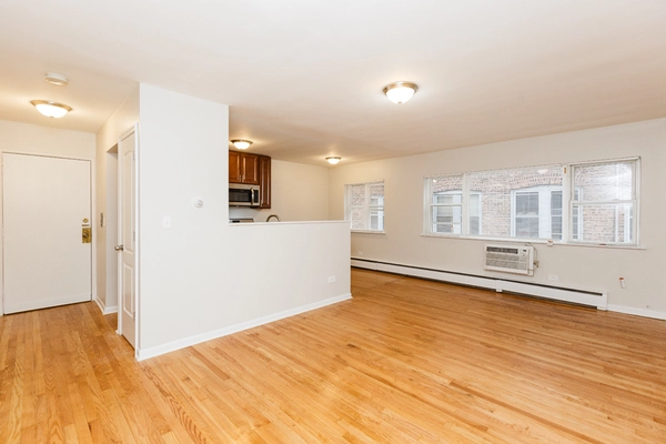 1 bedroom apartment for rent in Albany Park - Far North Side, Chicago