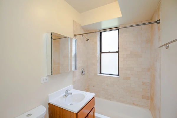 2 bedrooms apartment for rent in Boystown - North Side, Chicago