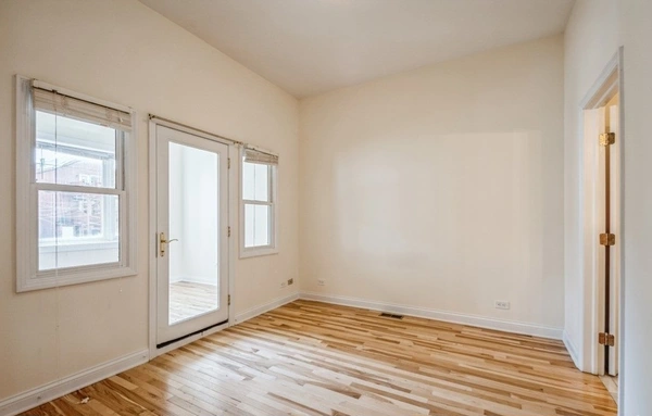 4 bedrooms apartment for rent in Near North Side - Central, Chicago