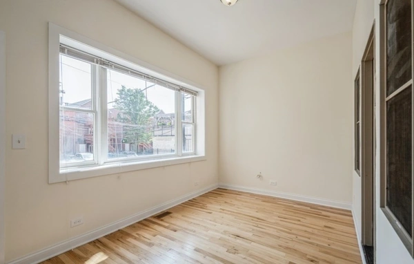 4 bedrooms apartment for rent in Near North Side - Central, Chicago