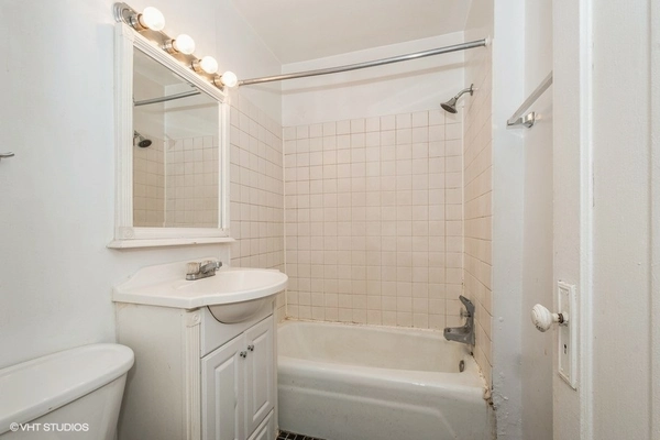 Studio Apartment for rent in Gold Coast - Central, Chicago