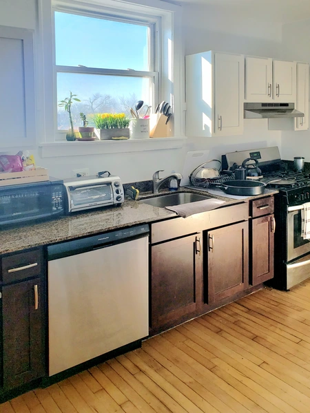 2 bedrooms apartment for rent in Logan Square - North Side, Chicago